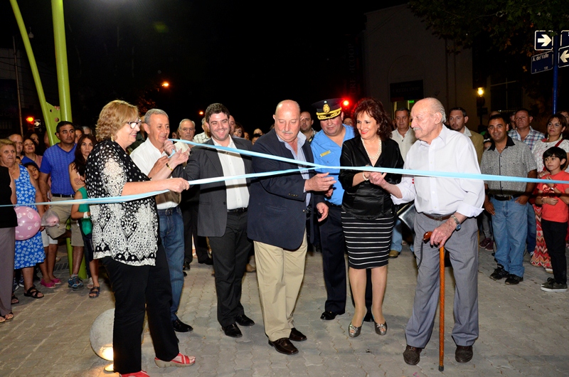 Quedó inaugurada oficialmente la Peatonal»Aristóbulo».